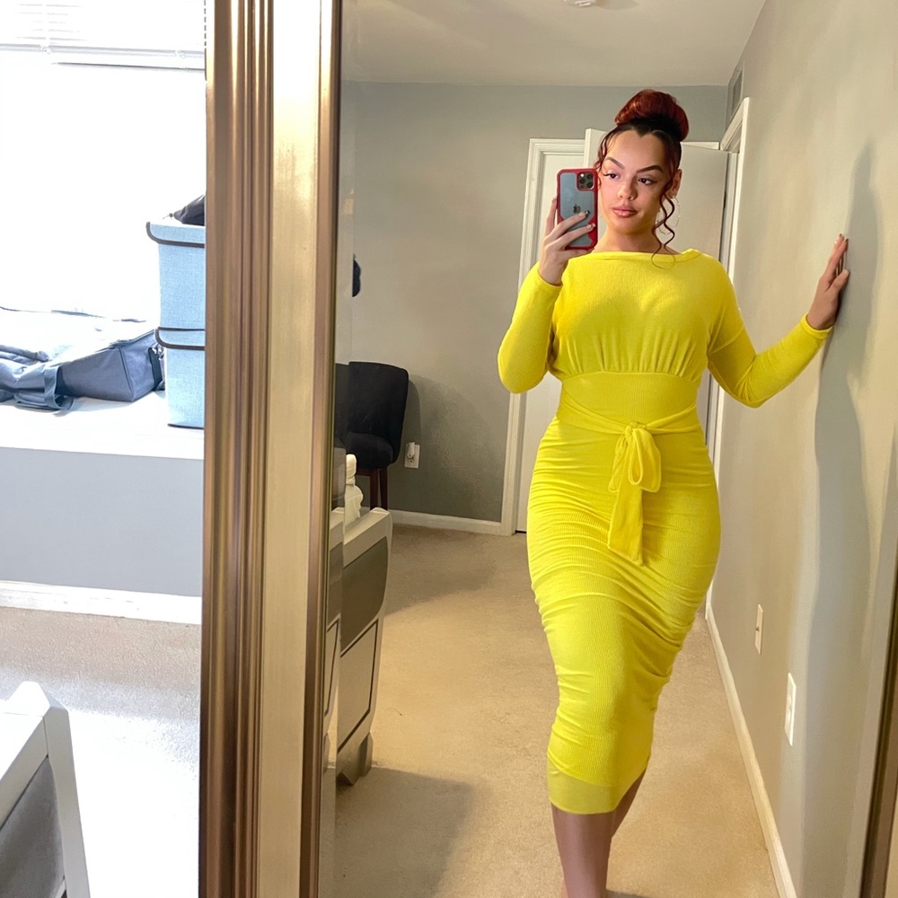 Yellow dress